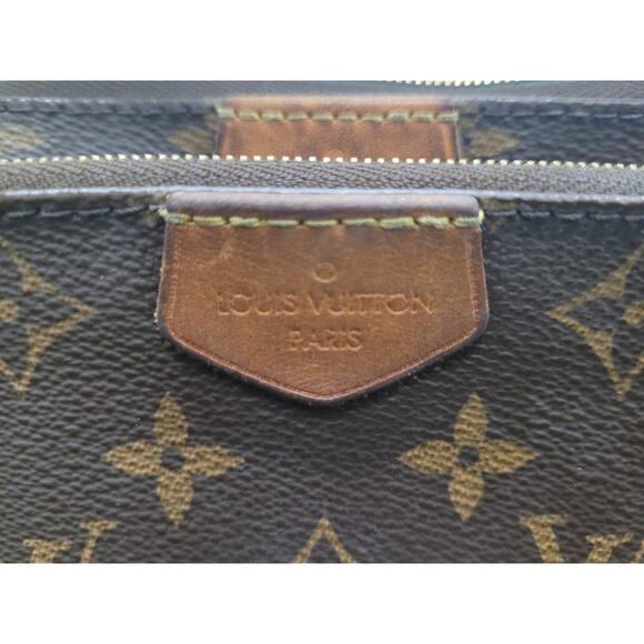 Louis Vuitton Multi Pochette Accessoires Crossbody Bag - Picture 3 of 10